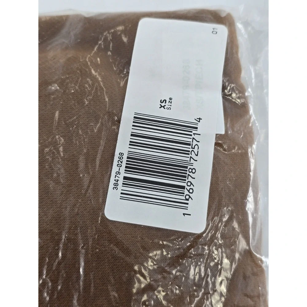 NWT Levi's Men's Extra Small‎ Relaxed Graphic Hoodie - Hot Fudge Brown